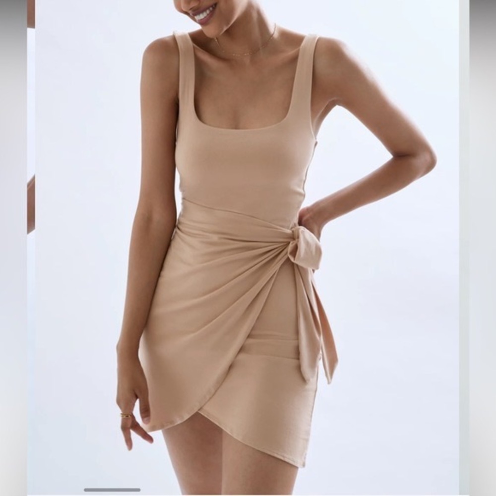Aritzia Wilfred color flax beige Saturn Mini sun Dress Mini wrap dress